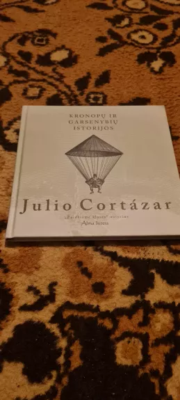 Kronopų bei garsenybių istorijos