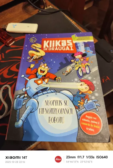 Klikas ir draugai. Nuotykis su hipnotizuojančiu robotu