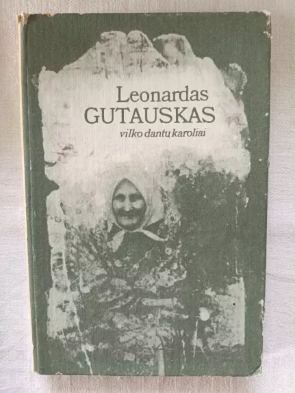 Vilko dantų karoliai