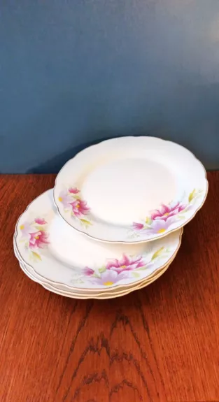 Lėkštės, 23cm, 4vnt.