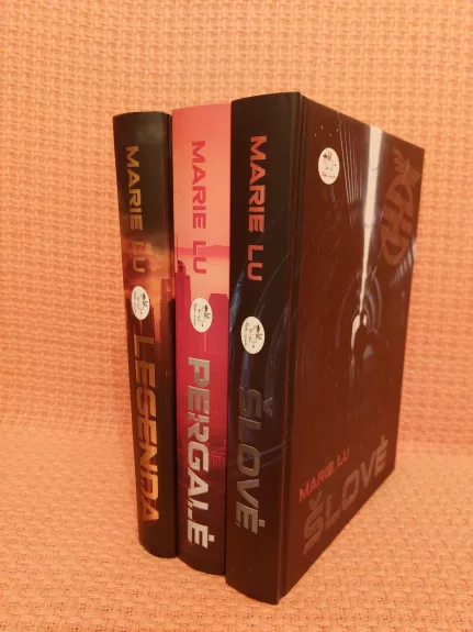 Distopinė trilogija. Legenda + Šlovė + Pergalė