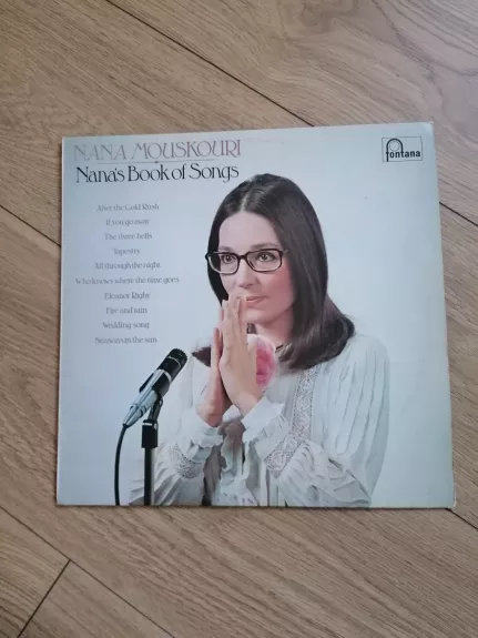 Nana Mouskouri