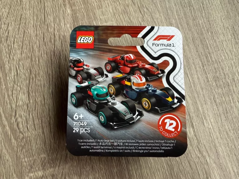 Lego Minifigures F1 Collectible Race Cars Haas 71049