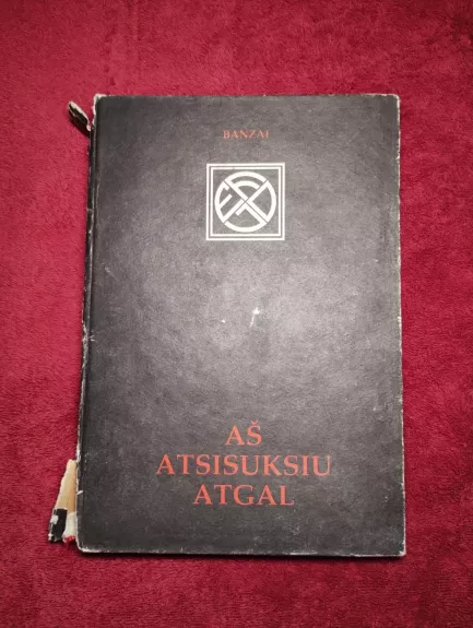 Fojė. Aš atsisuksiu atgal