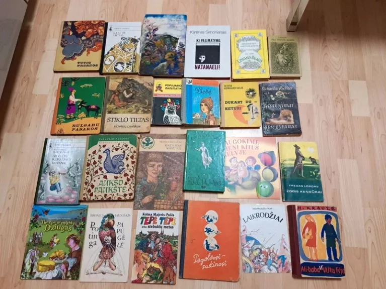 Vaikiškų knygų urmas