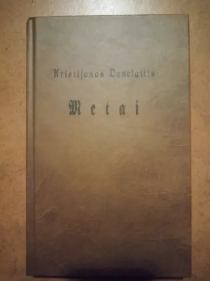 Metai Keturiose giesmėse