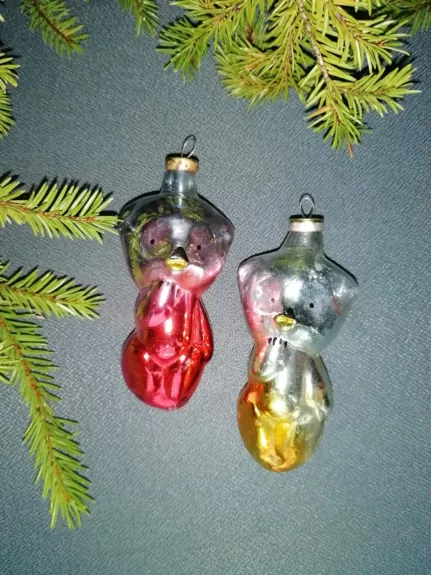 Vintažiniai eglutės žaisliukai meškučiai