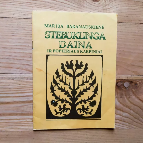 Stebuklinga daina ir popieriaus karpiniai