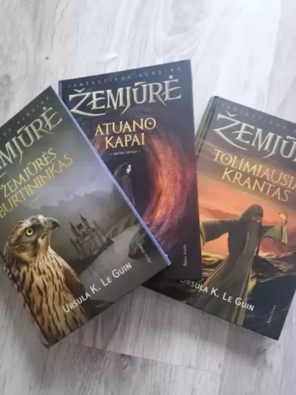 Žemjūrė. Trilogija