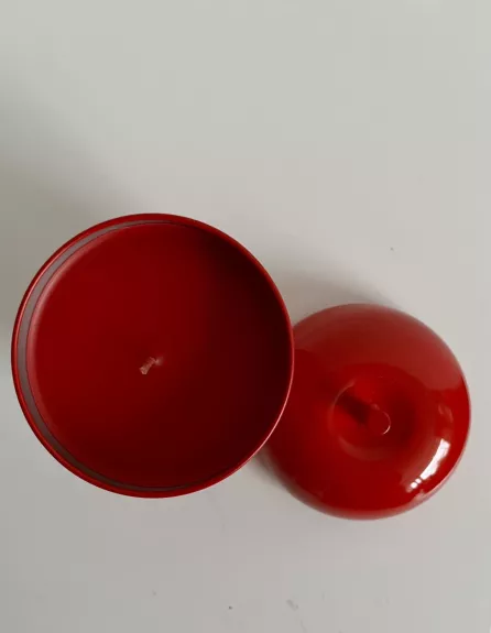 Aromatinė žvakė obuolys