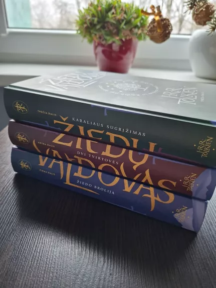 3 knygų rinkinys ŽIEDŲ VALDOVAS