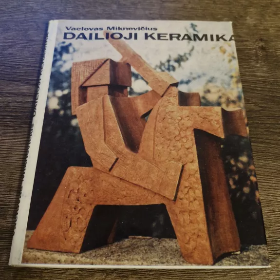 DAILIOJI KERAMIKA