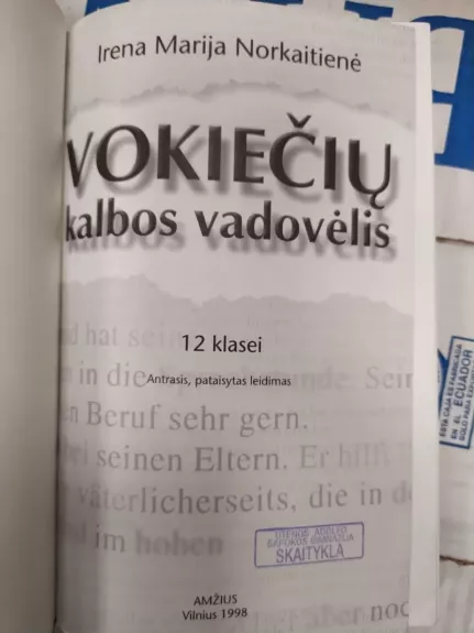 Vokiečių kalbos vadovėlis 12 klasei