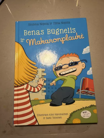 Benas Būgnelis ir Makaronplaukė