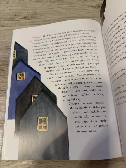 Debesėlis ieško vardo ir kitos pasakos