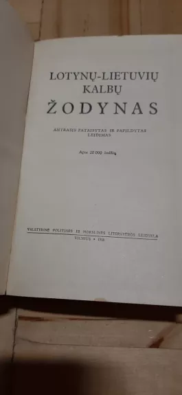 Lotynų - lietuvių kalbų žodynas