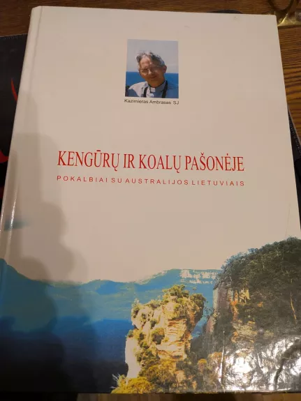 Kengūrų ir koalų pašonėje