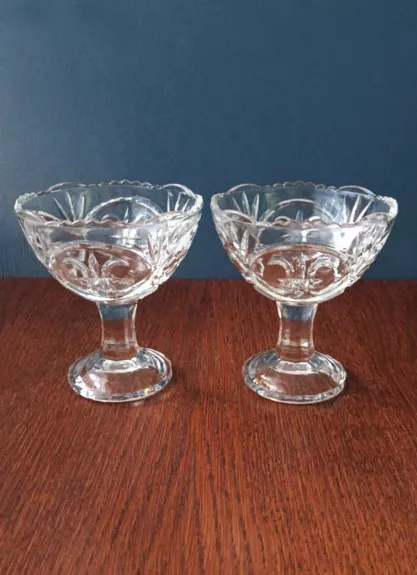 Vazelės, ledainės, vaisių arba deserto indai ant kojelės, 250ml, 2vnt.