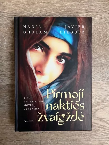 Pirmoji nakties žvaigždė