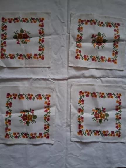 Senovinės servetėlės 4 vnt