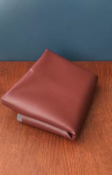 Dirbtinės odos atraiža, 51x74cm