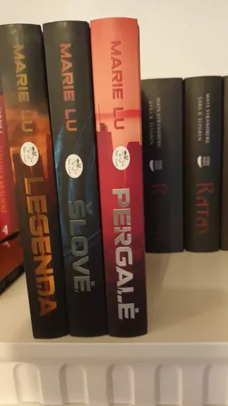 Legenda, Šlovė, Pergalė - trilogija Marie Lu
