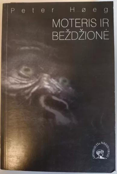 Moteris ir beždžionė