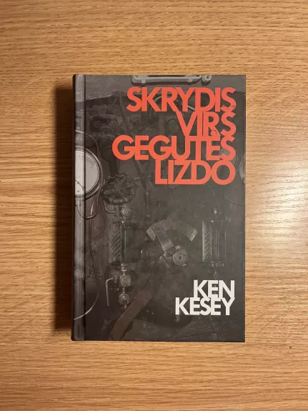 Skrydis virš gegutės lizdo