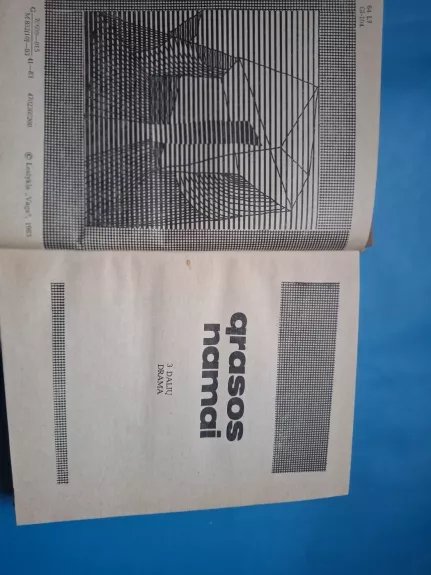 Balsas (Grasos namai ir kt.)