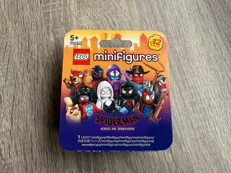 Lego Minifigures Spider-Man Gwen Stacy 71050