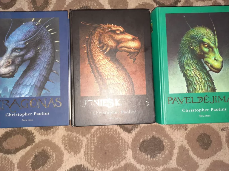 Eragonas+Ugnies kardas+Paveldėjimas