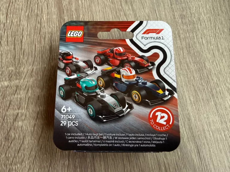 Lego Minifigures F1 Collectible Race Cars Red Bull Racing RB20 71049