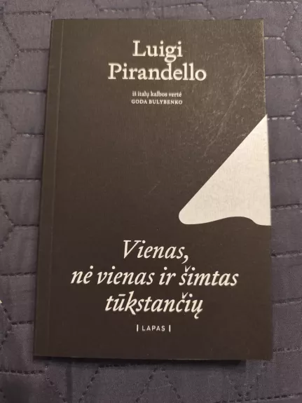 Vienas, nė vienas ir šimtas tūkstančių (su defektu)