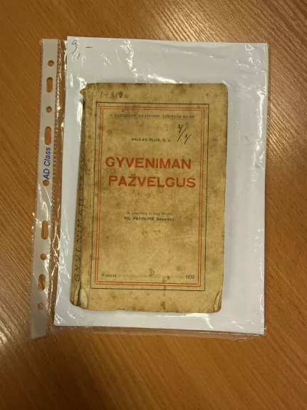 Gyveniman pažvelgus