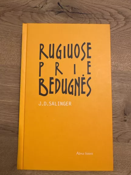 Rugiuose prie bedugnės