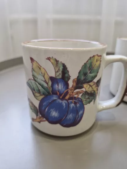 4 puodelių rinkinys