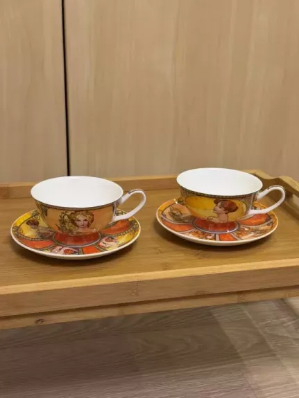 Aladenko fine bone china puodeliai su lėkštutėmis (2 vnt.)