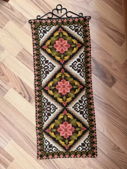 Rankų darbo gobelenas