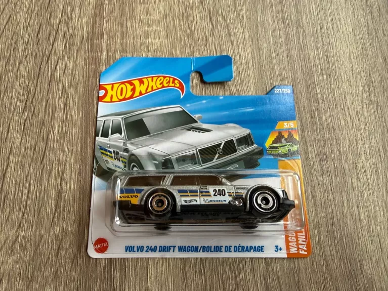 Volvo 240 Drift Wagon Bolide De Derapage Hot Wheels