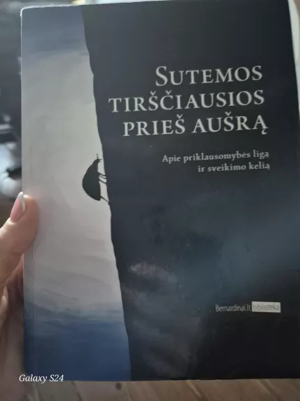 Sutemos tirščiausios prieš aušrą