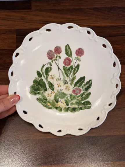 Vintage porcelianinė lėkštė