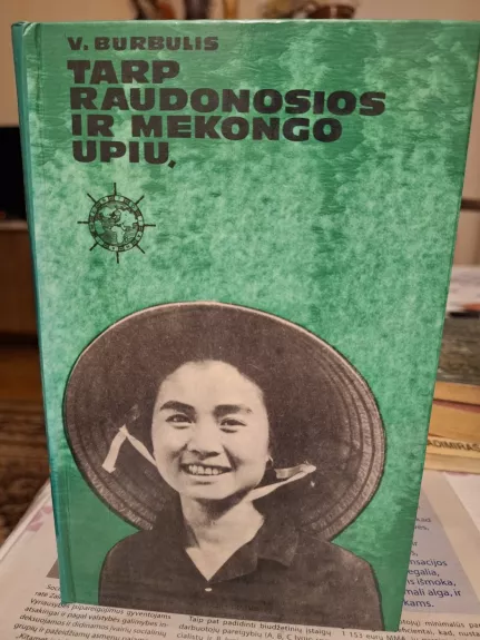 Tarp Raudonosios ir Mekongo upių