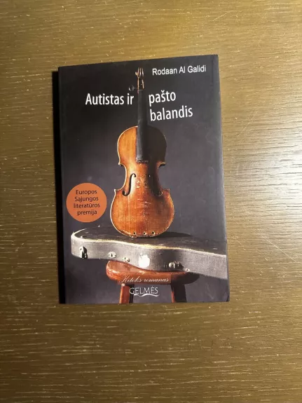Autistas ir pašto balandis