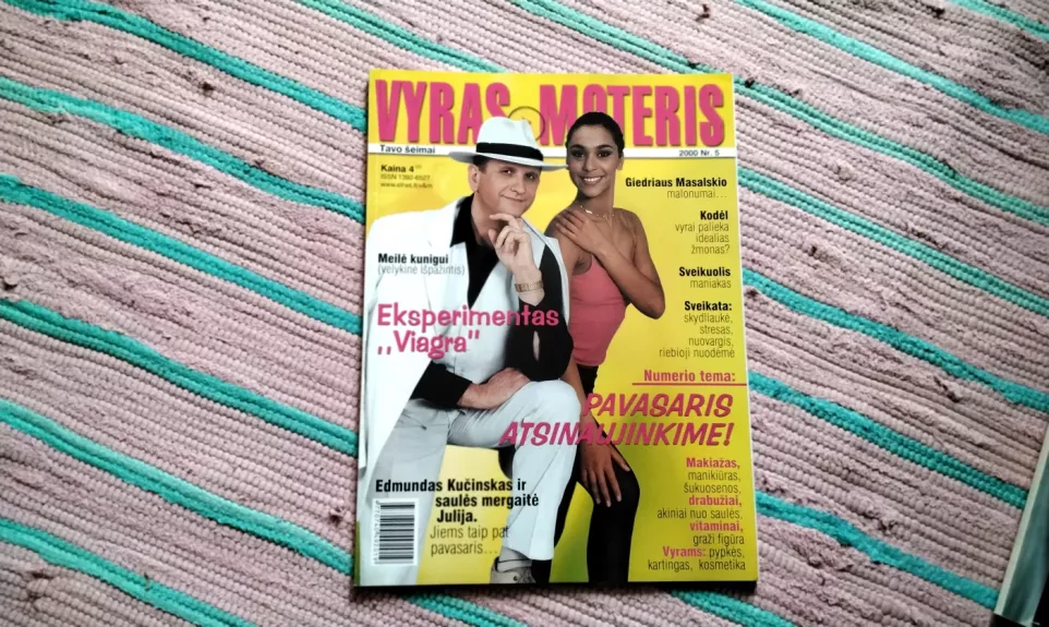 vyras ir moteris Nr. 2000/5