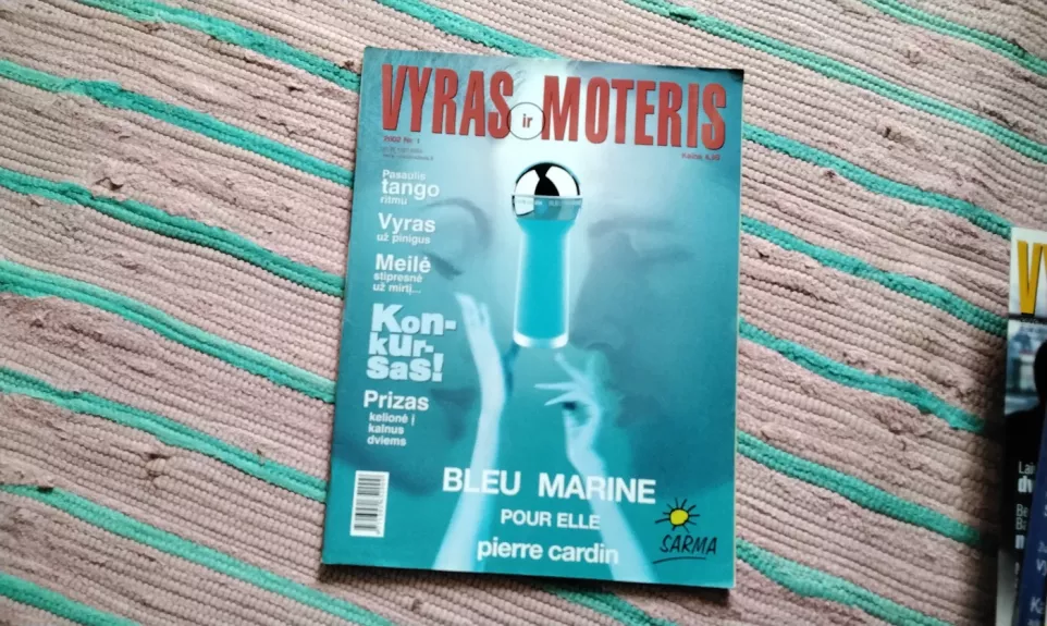vyras ir moteris Nr. 2002/1