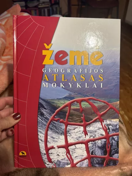 Žemė geografijos atlasas mokyklai