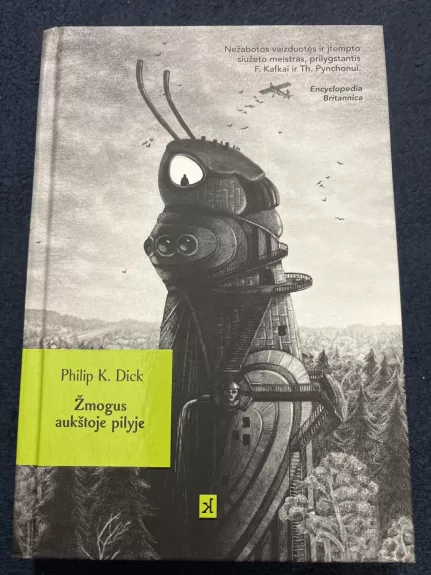 Žmogus aukštoje pilyje