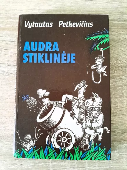 Audra stiklinėje