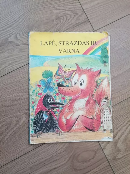 Lapė, strazdas ir varna