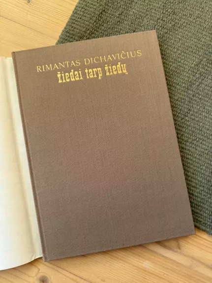 Žiedai tarp žiedų